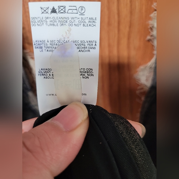 Save The Queen Layered Appliqué Romantic Dress - Picture 7 of 9